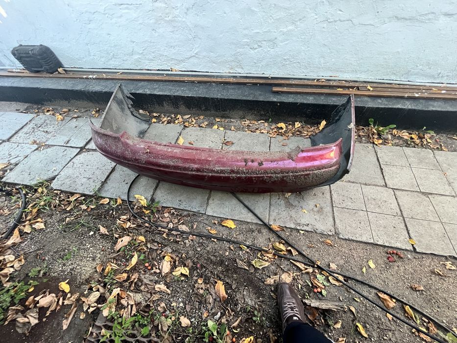 Бампер задний мазда кронос 626