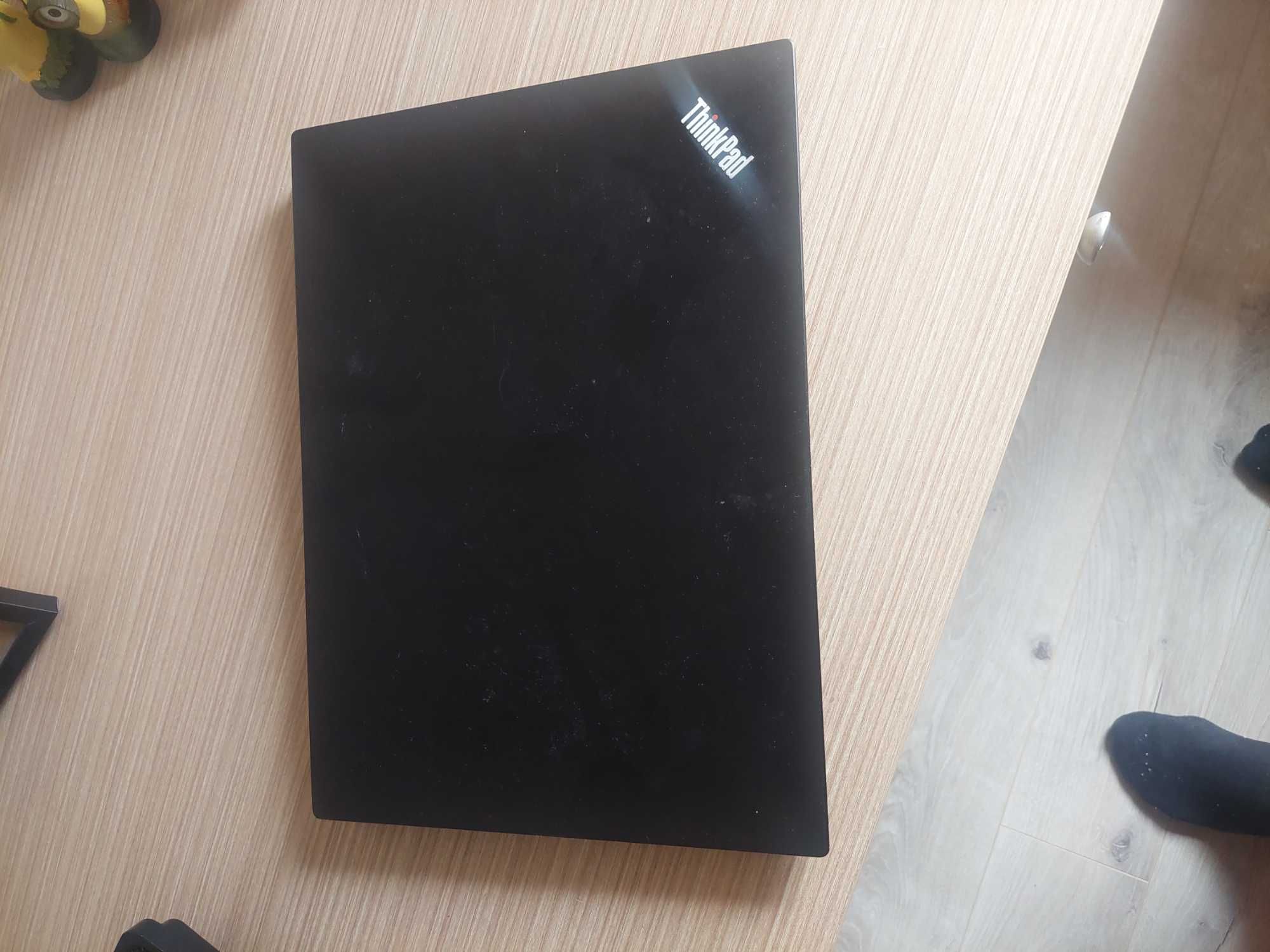 Профавам лаптоп lenovo thinkPad   T049