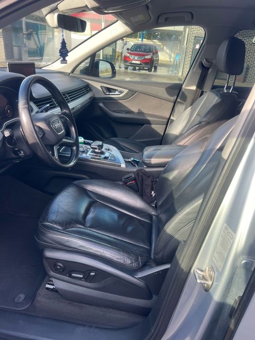 Vand Audi Q7 din 2016