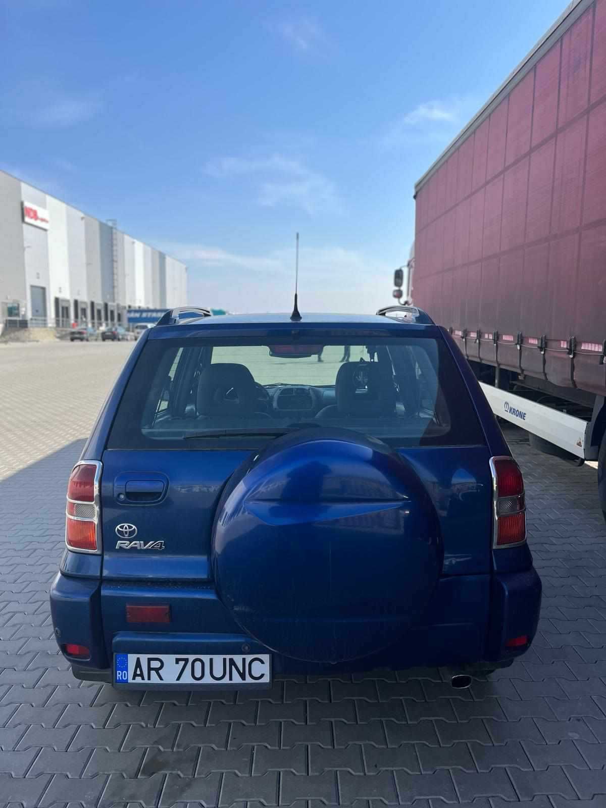 Vand Toyota Rav 4 diesel 4x4 fabricatie 2001