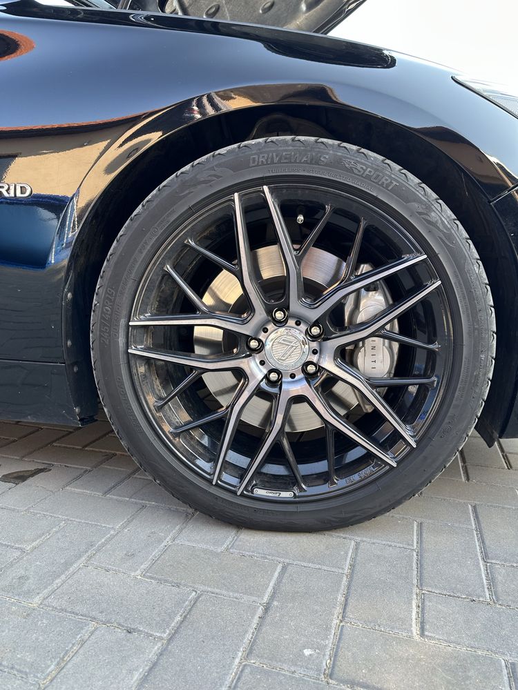 Infiniti Q50 Hybrid