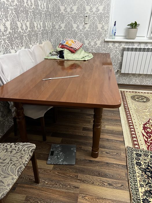 Продается 2 стола