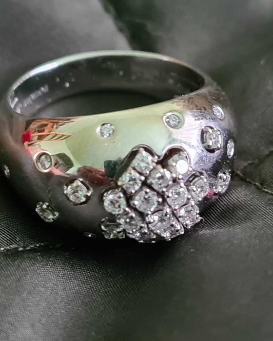 Inel Aur alb 18k+ 24 diamante de calitate 0.51ct colecția Damiani 10gr