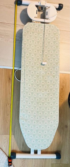 Masa de calcat cu priza, Lungime:120 cm, latime: 38 cm