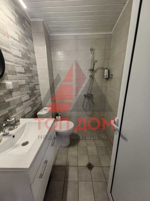 Дава се под наем Едностаен апартамент в Варна, Център - 50 кв.м за 400 € - Снимка #4