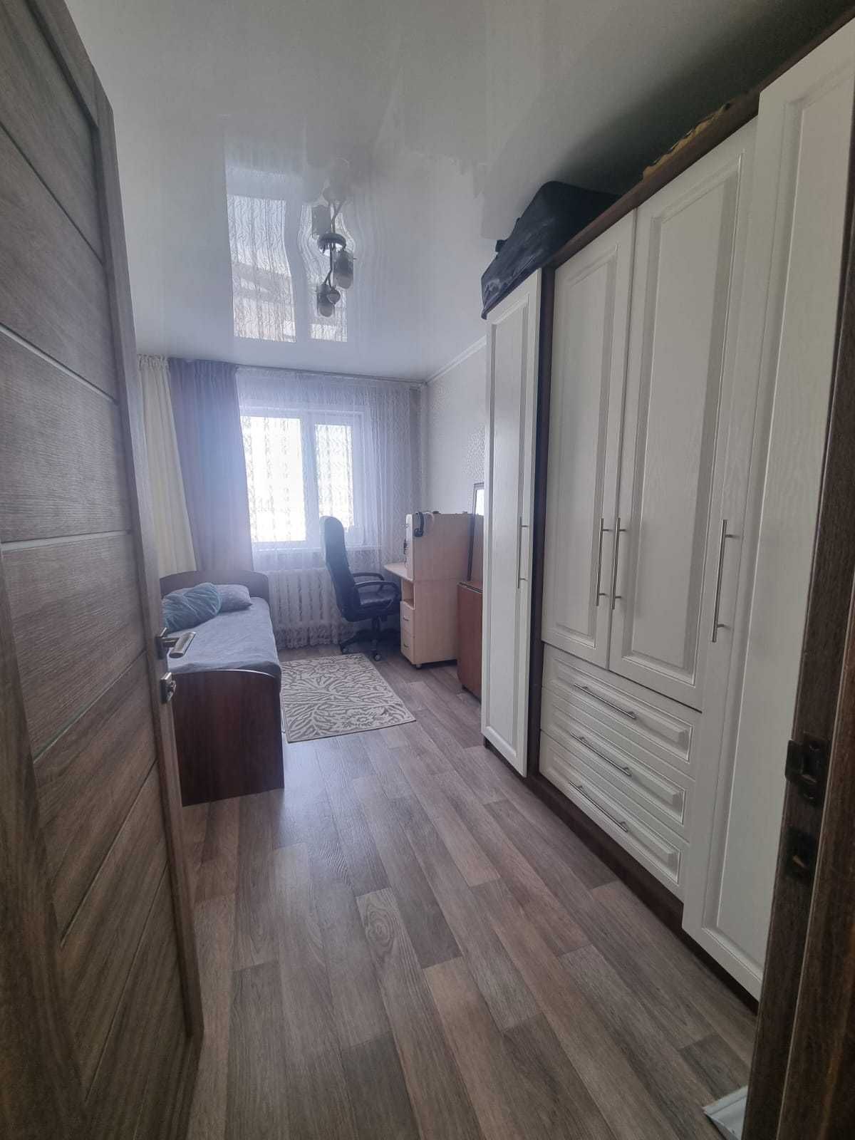 Продам 3 комнатную квартиру. Центр. Торг
