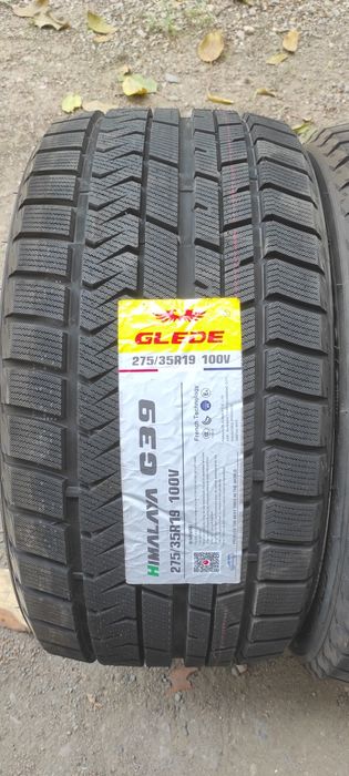 Пара шин 275/35/19 Glede