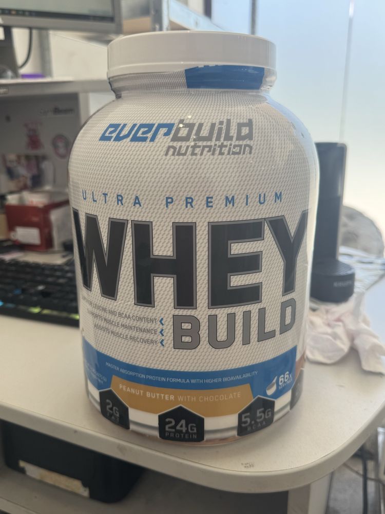 Ultra Premium Whey Build, солен карамел, 2.27 kg, Everbuild