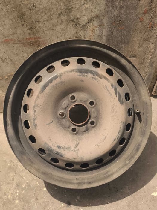 Метални джанти размер 16 ЕТ64 5х108