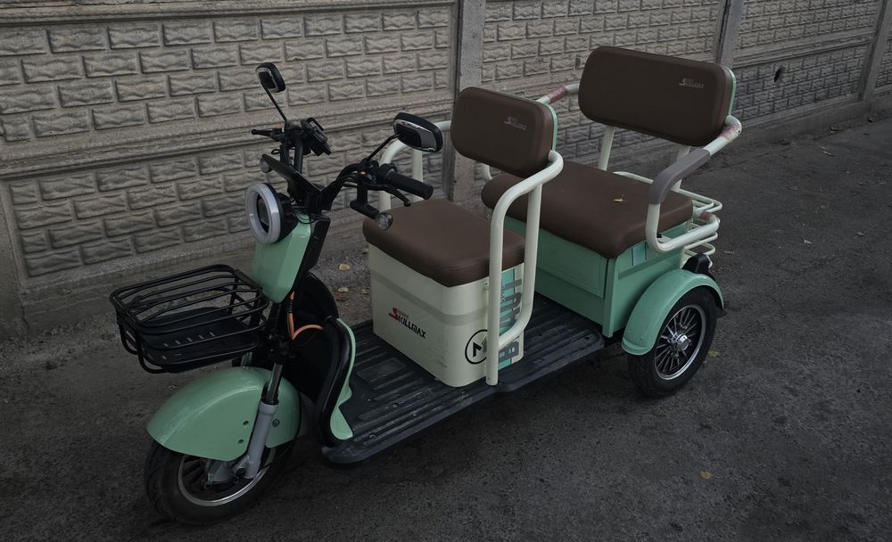 Skuter uch balonli Trisikl