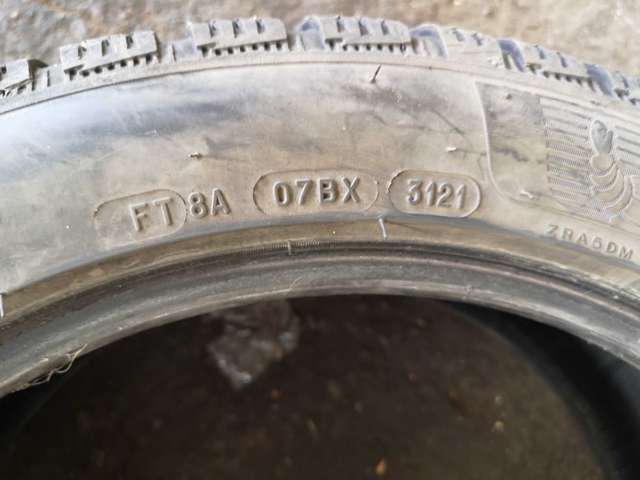 225/45/17  Michelin ALPIN 6