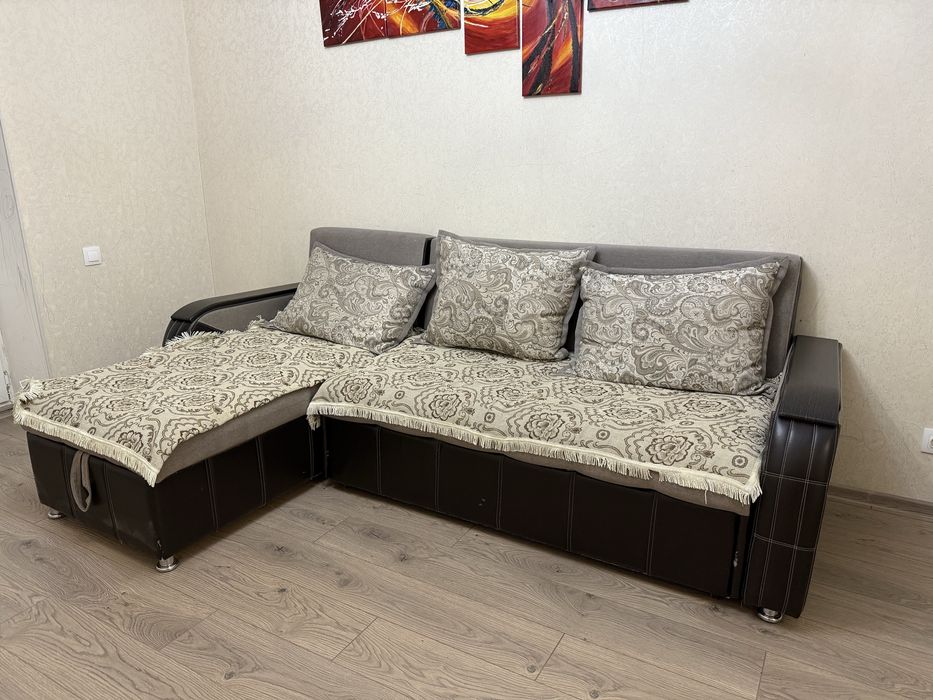 Продам диван 2 метра ширина