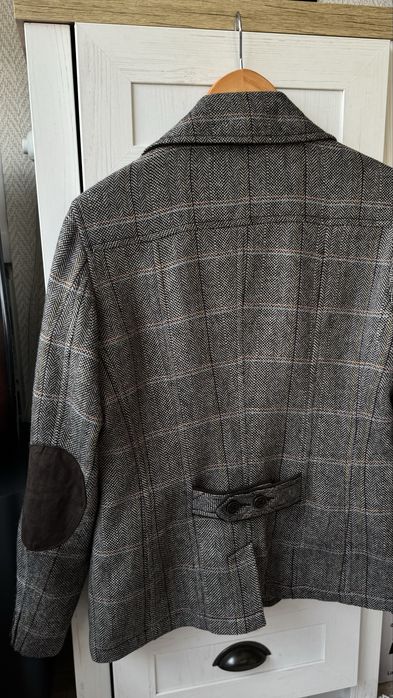 Нов дамски блейзър сако Bogner размер 38