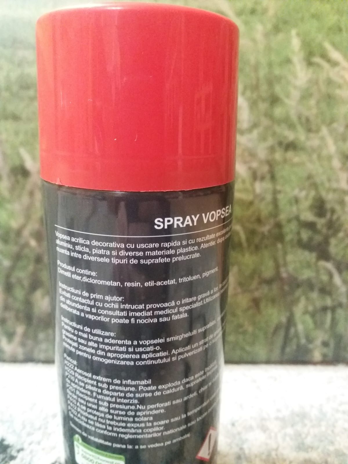 Spray vopsea și spray tehnic