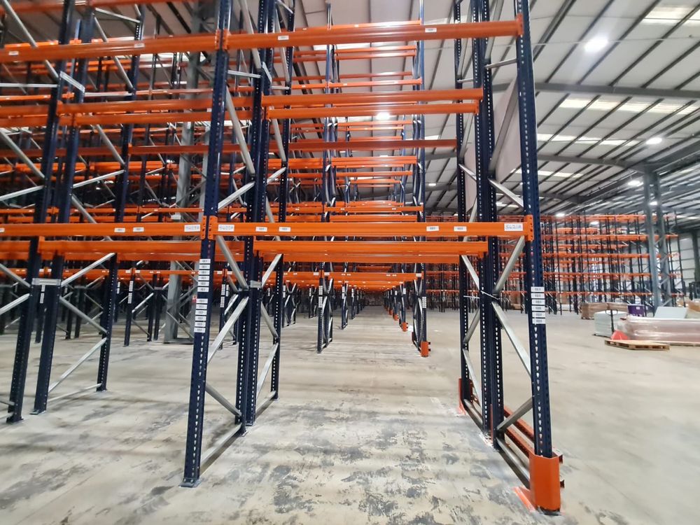 Rafturi metalice profesionale