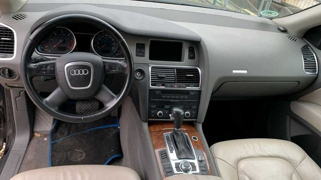 Dezmembrez Audi q7 3,0d 2009 BUG CAS Volan stanga BOSE