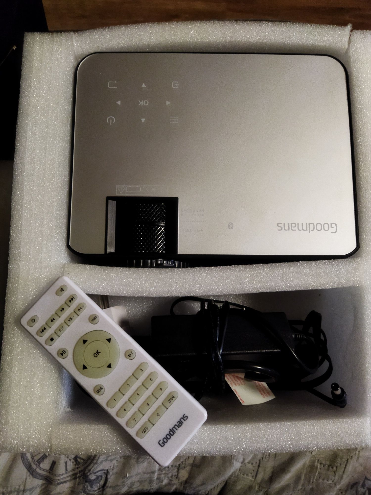 LED Projector Bluetooth