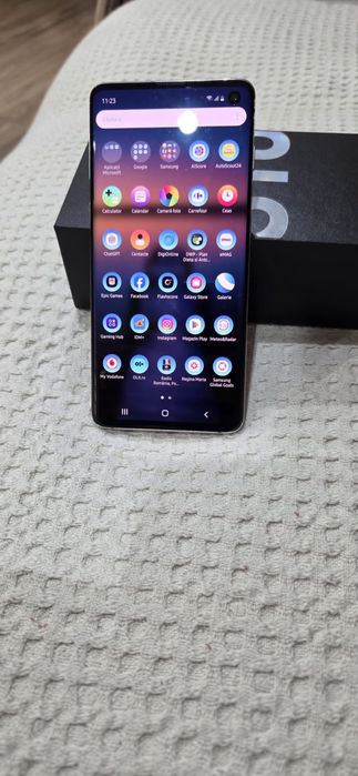 Se vinde Samsung S10.