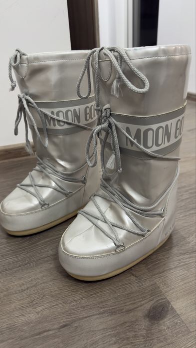 Moon Boot Icon marime 35-38