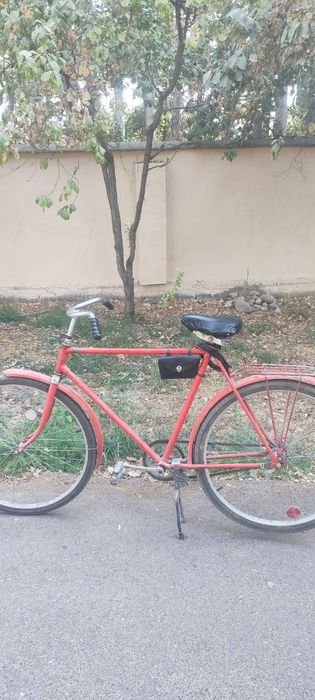 Ural velosiped sotiladi