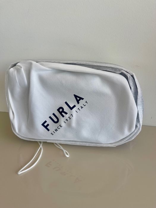 Furla Primula Дамска чанта 1927 -  Черна НОВА