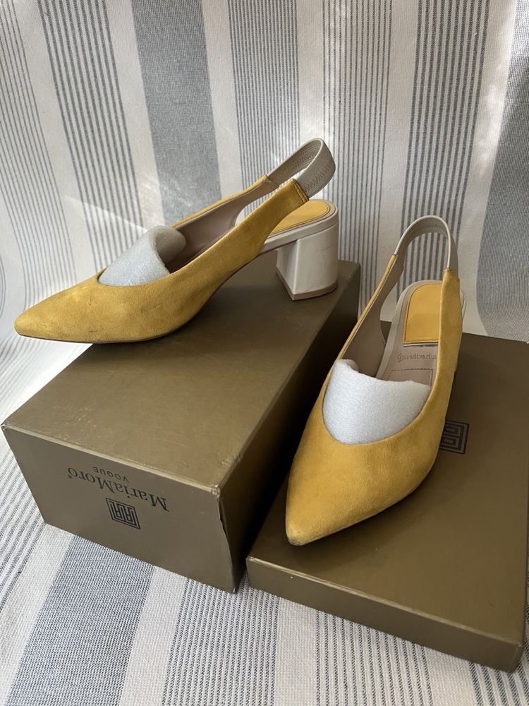 Босоножки Stradivarius 38 размера