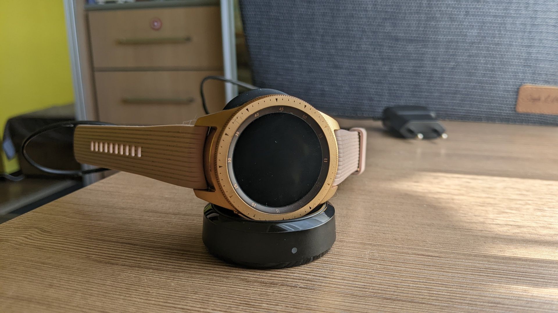 Samsung Galaxy watch roz 42 mm