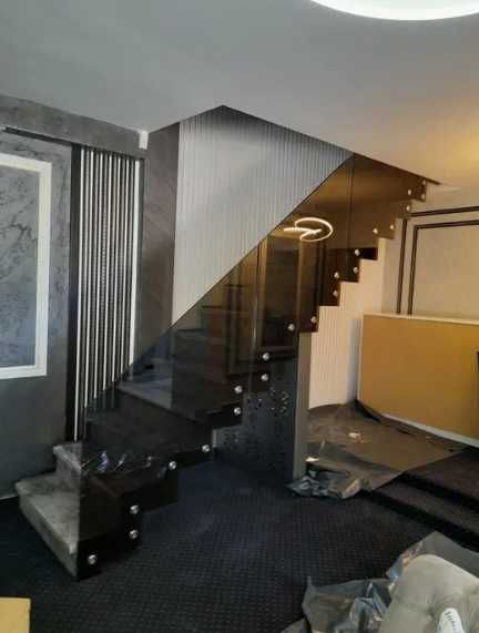 Balustrade din sticla securizata interior si exterior