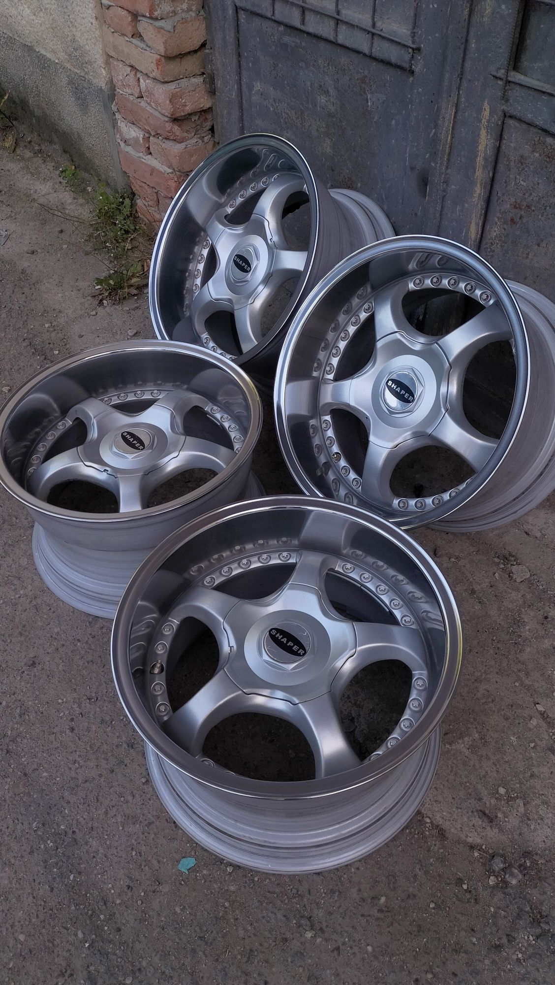 Jante 4x100 R16 în două lățimi