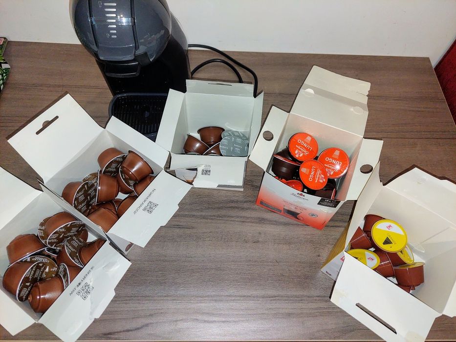 Espressor KRUPS NESCAFÉ Dolce Gusto + 64 capsule