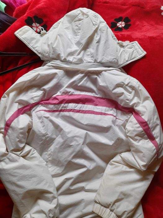 Fas jacheta dama de schi captusit  de iarna, cu gluga alb cu roz  S