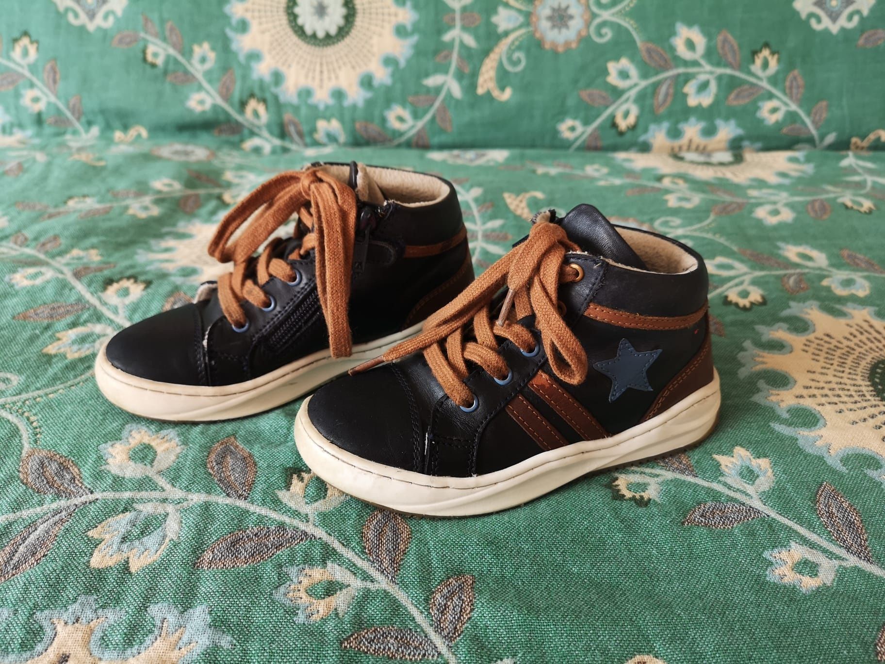 Ghete piele Friboo, marimea 27