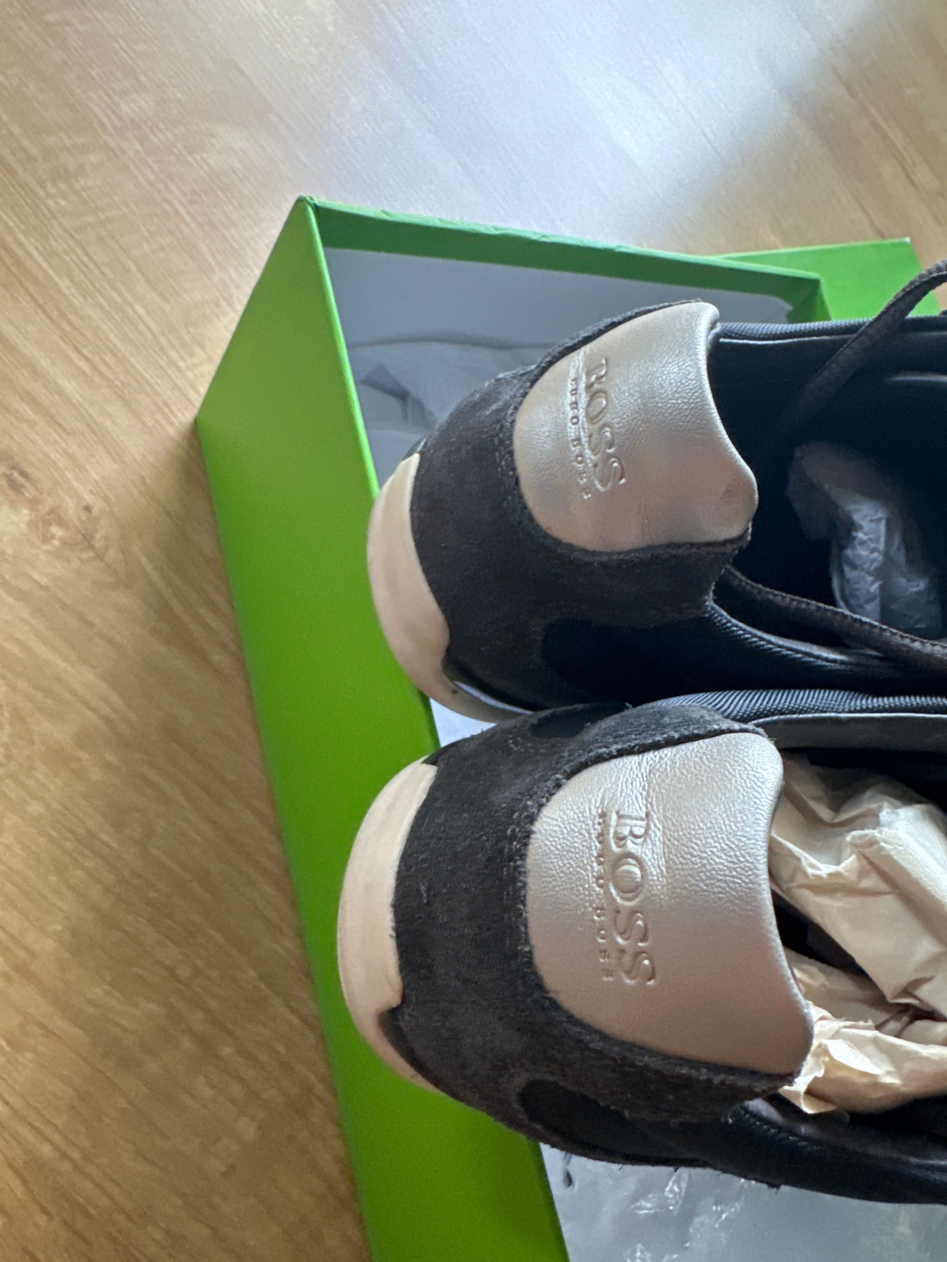 Мъжки обувки Hugo Boss