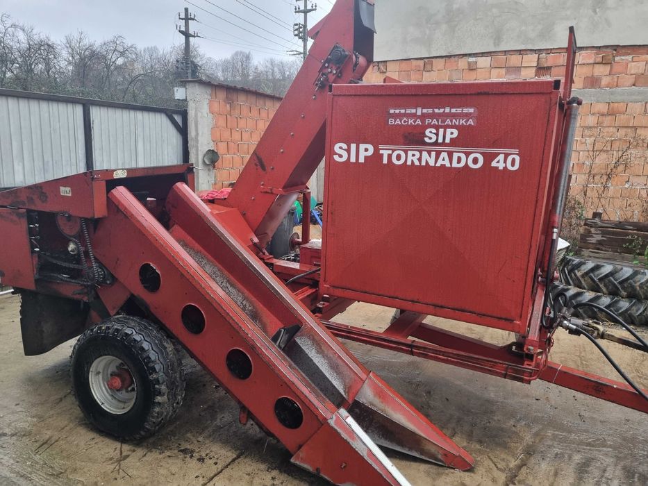 Culegator porumb sip tornado 40