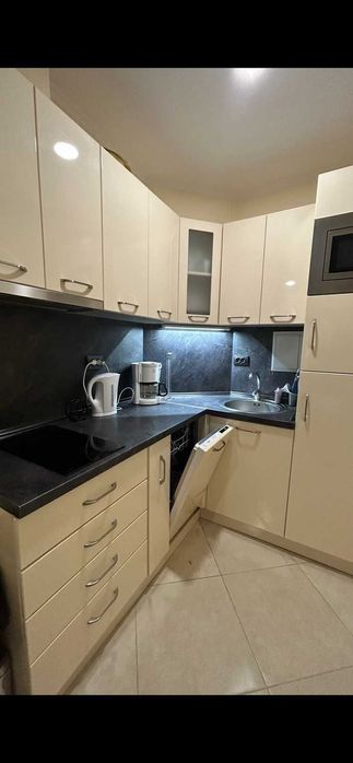 Дава се под наем Двустаен апартамент в Бургас, Сарафово - 48 кв.м за 350 € - Снимка #1