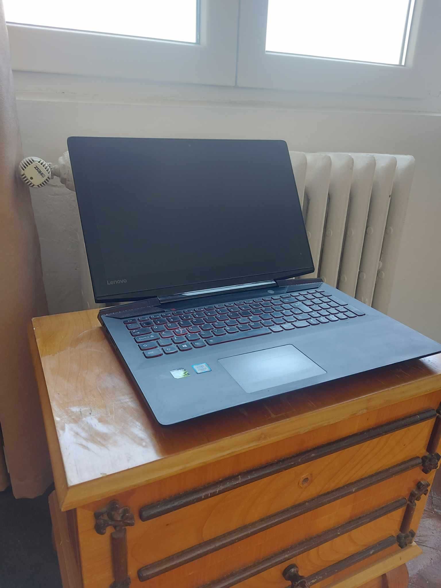 Lenovo IdeaPad Y700 gaming laptop