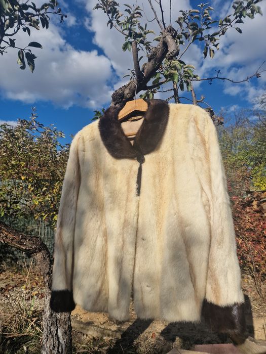 Haina blana naturala nurca alba vintage