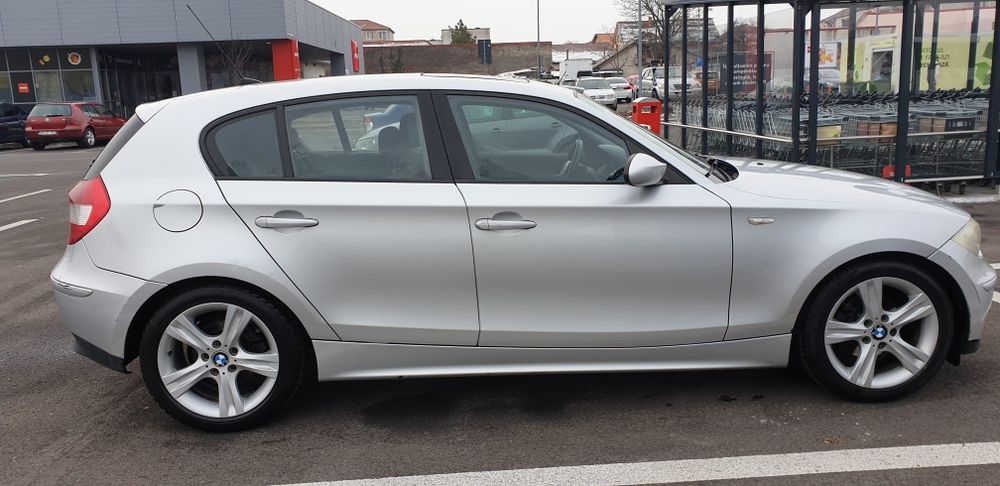 Vând BMW seria 1  118 d