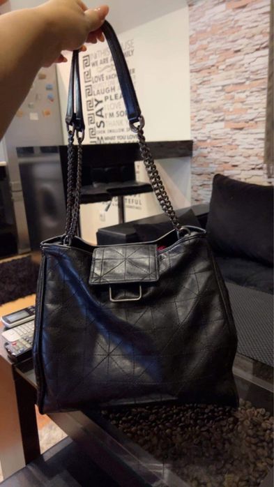 Черна чанта Зара