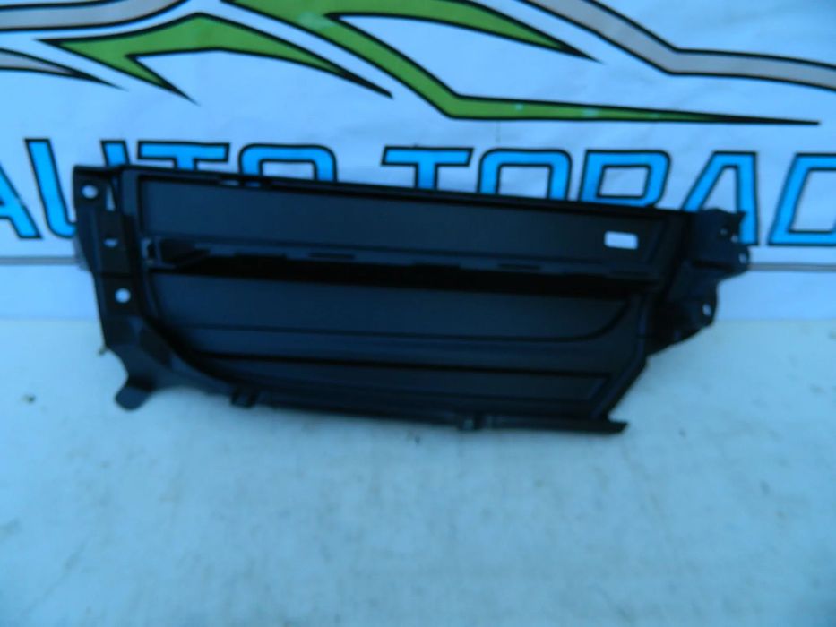 Grila fata dreapta PORSCHE Panamera 971 model 2016-2020 cod  971807486 C