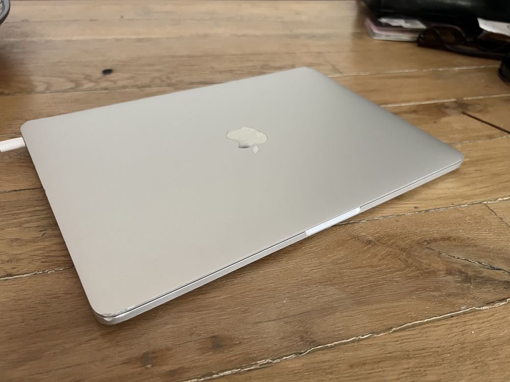 Macbook Pro 13’’ 256GB
