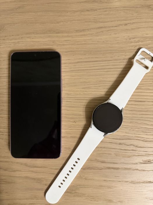 Samsung galaxy s22 + galaxy watch 5