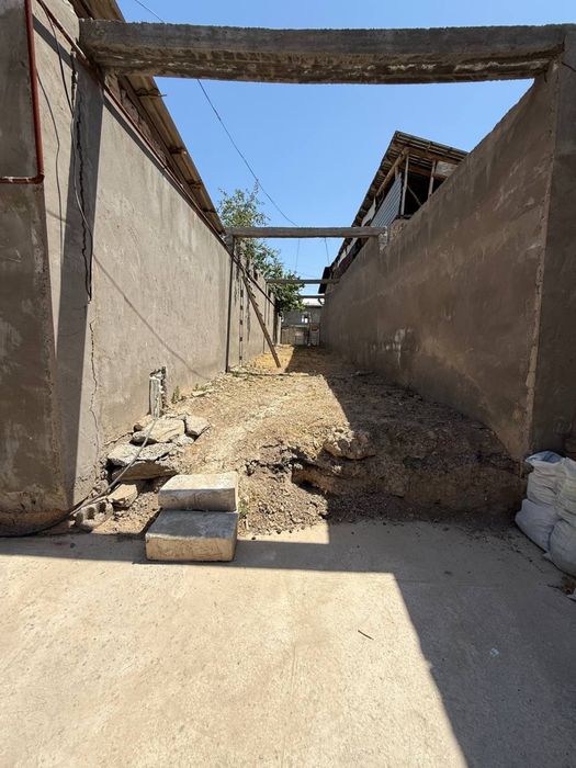 Keles sanatoriya 4 sotik katej 10 ta xona 2 oyila uchun srochna