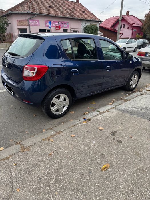 De vanzare Dacia sandero, 2015. Km97415 Benzina +  gaz. 5500 euro neg.