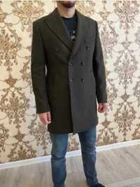 Продается мужское пальто производства Турции.