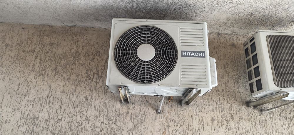 18-ка Инверторен климатик HITACHI