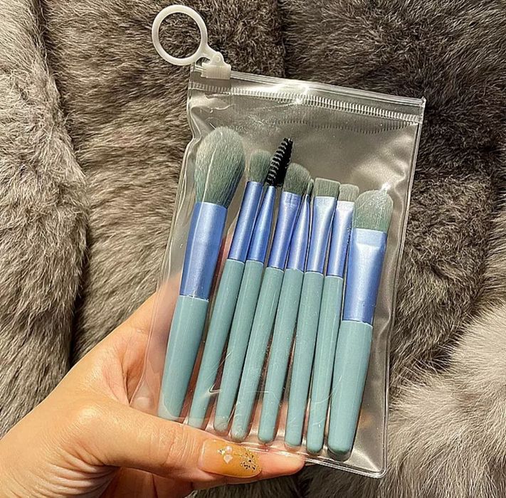 Makiyaj uchun toplam