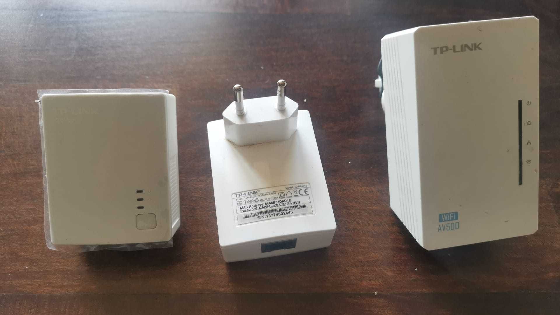 Kit adaptor PowerLine 3 pack kit  TP-LINK Wi-Fi TL-WPA4220