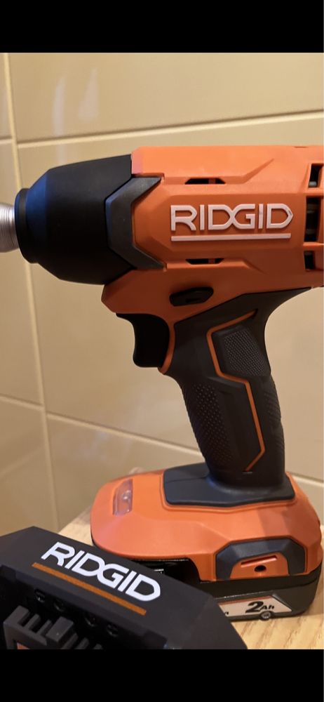 Аккумуляторные инструменты RiDGID США