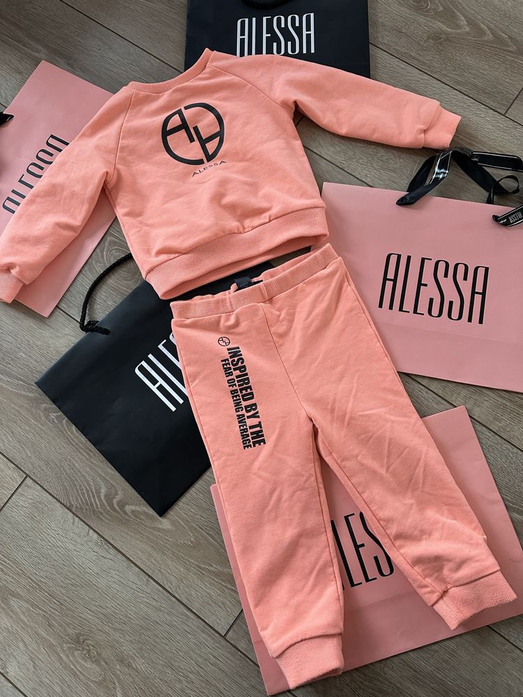 Alessa mini размер 18-24м